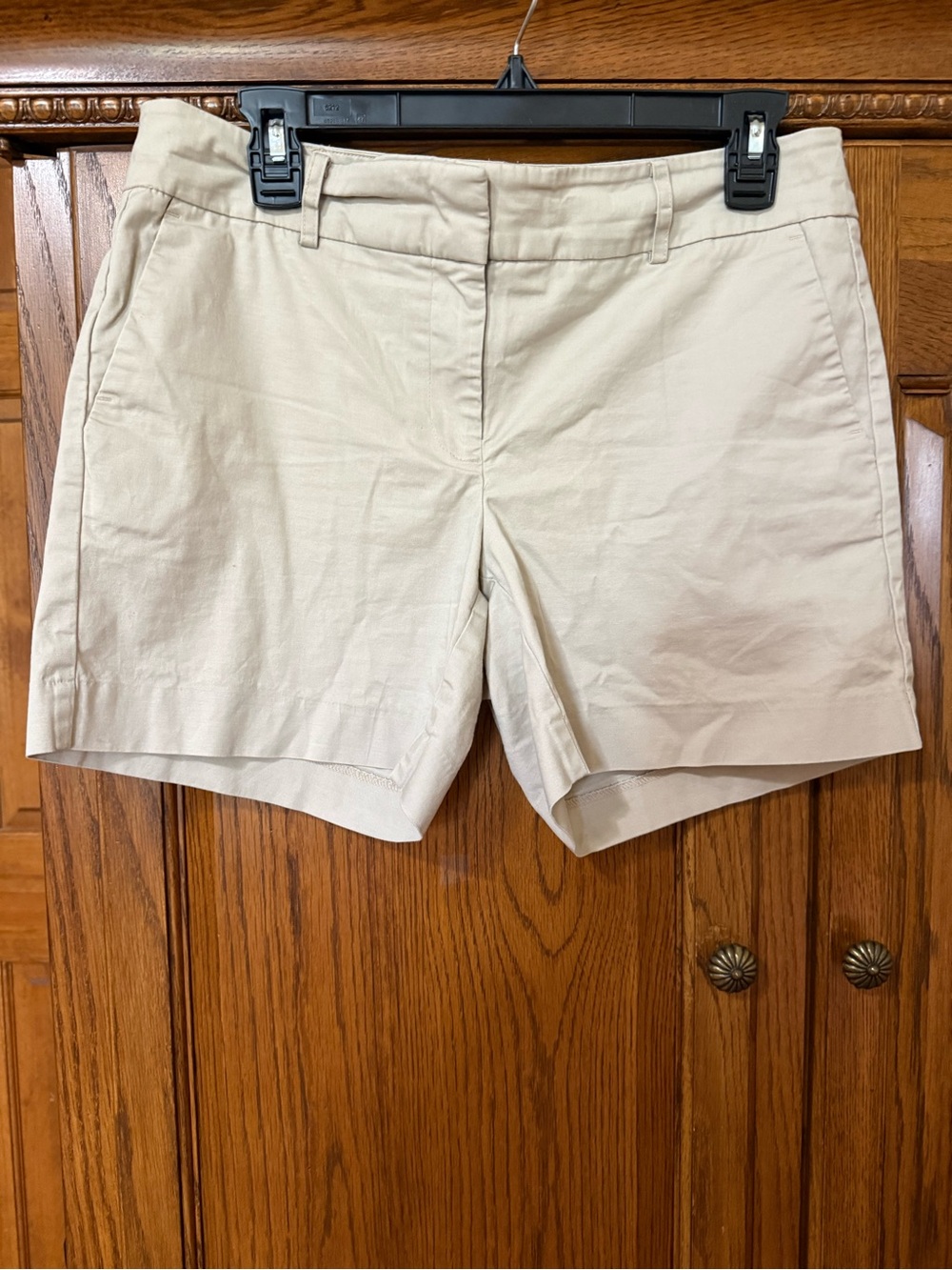 Ann Taylor Beige Women's Tailored Shorts